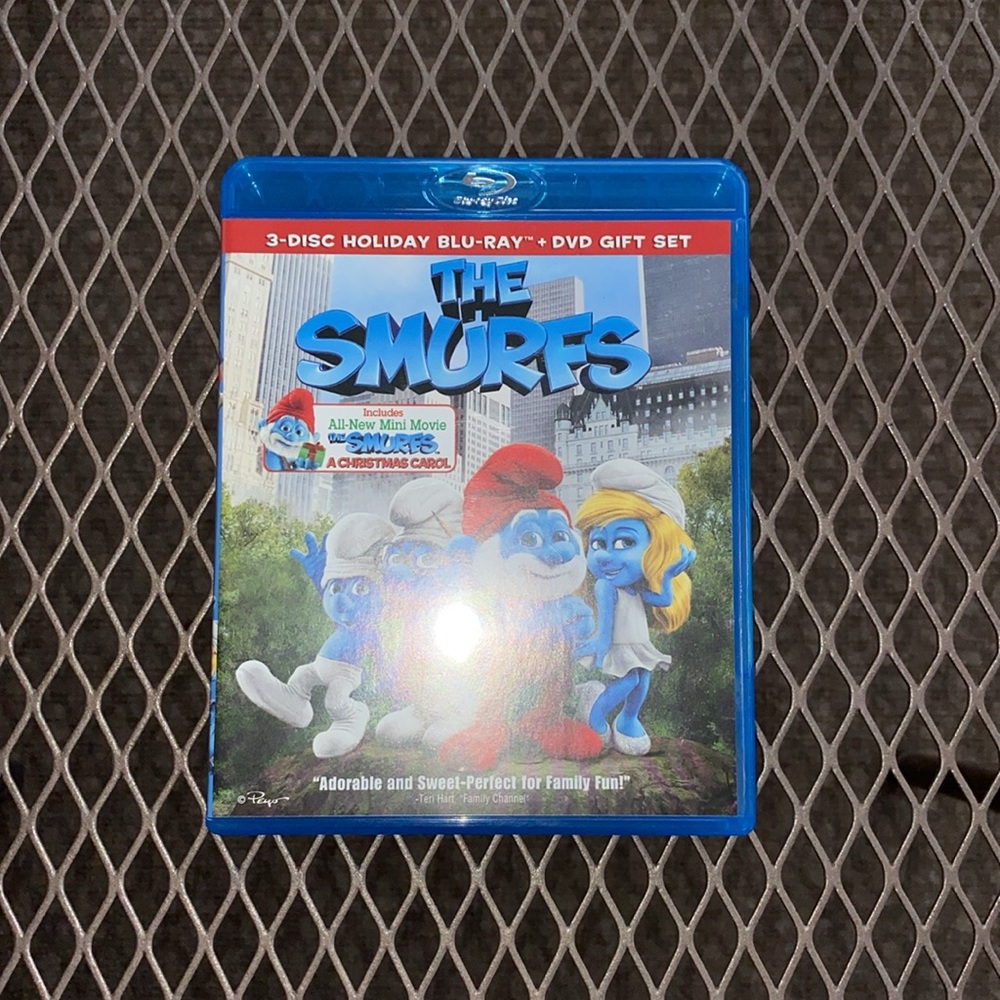 The Smurfs DVD & Blu-Ray Movie DVD 📀 Bundle (2) - Picture 13 of 16